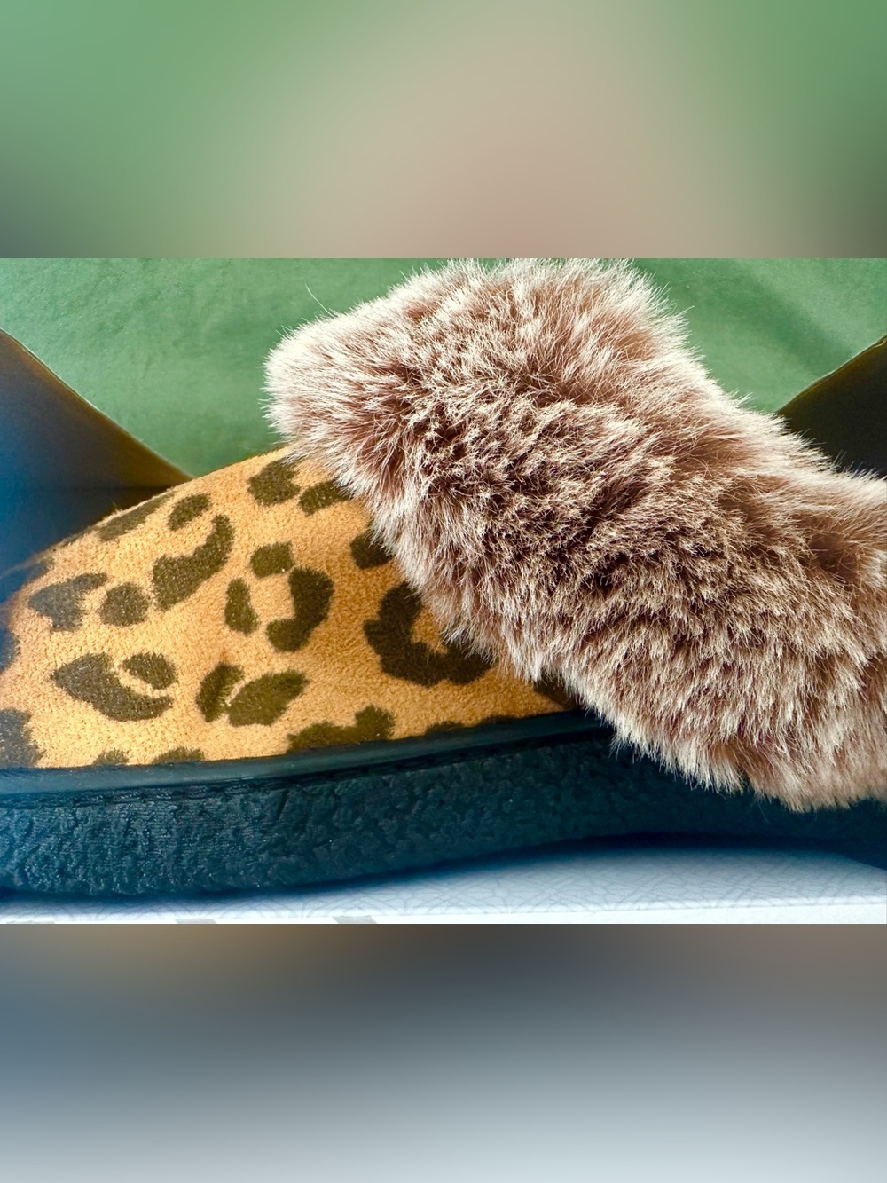isotoner Leopard Print Slippers with Brown Faux Fur Collar Size XL NWT